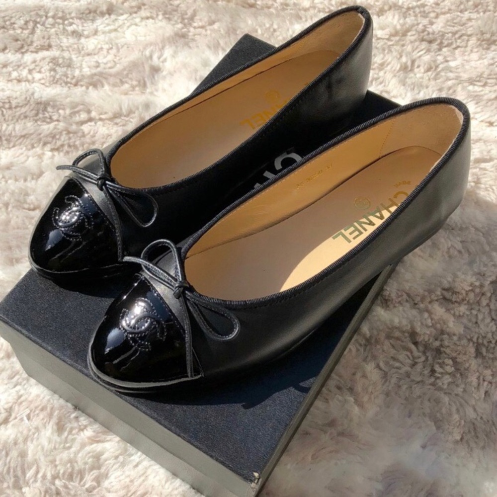 Chanel ballerina flats new!